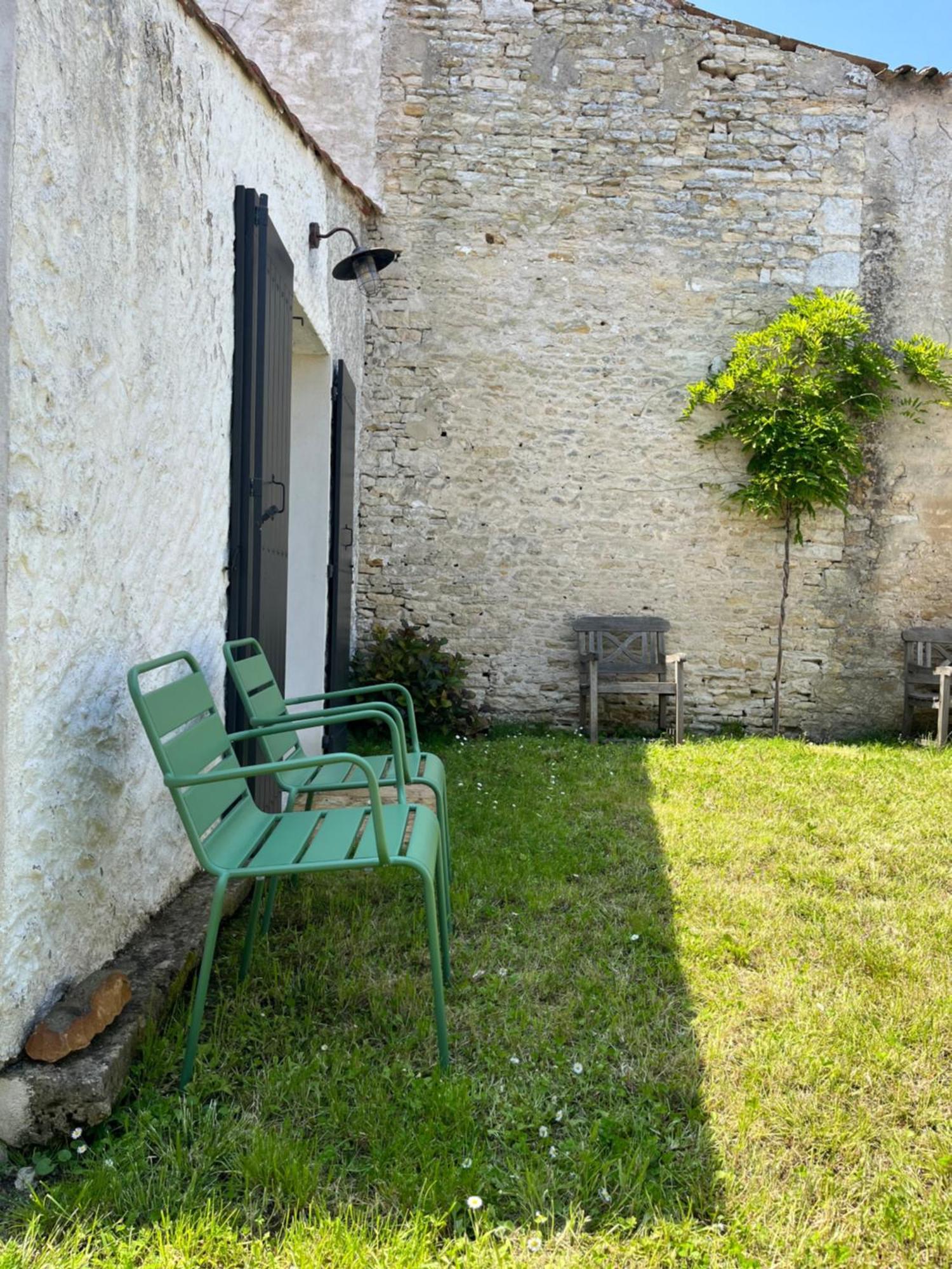 Elegante Maison Familiale Au Coeur Des Remparts De La Citadelle Le Château-dʼOléron المظهر الخارجي الصورة