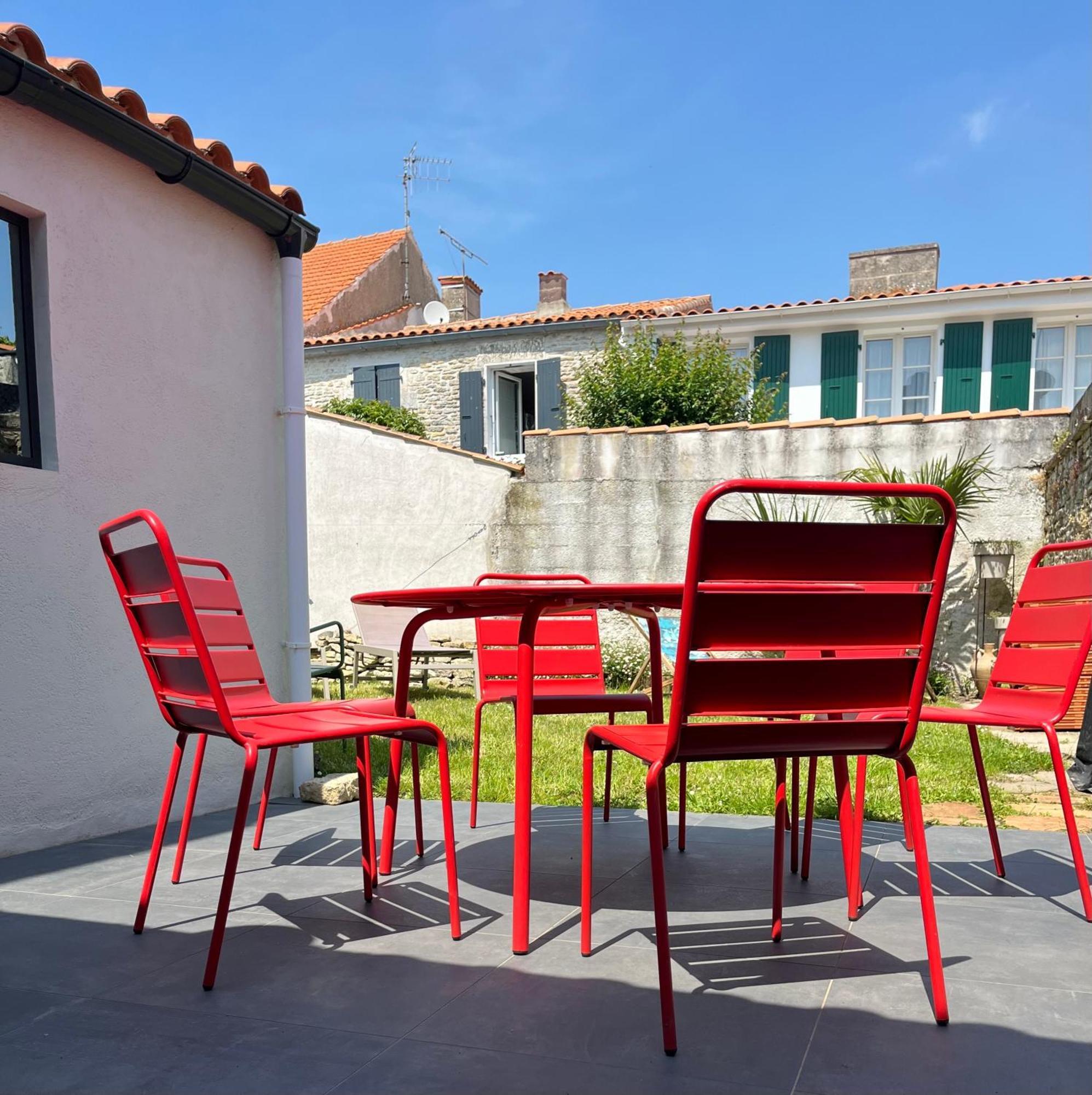 Elegante Maison Familiale Au Coeur Des Remparts De La Citadelle Le Château-dʼOléron المظهر الخارجي الصورة